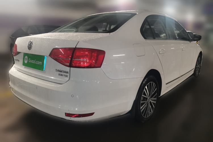 Used Volkswagen Sagitar 2017 230TSI Automatic Luxury Edition Rear Right 45 Deg