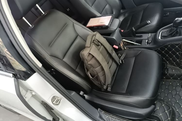 Used Volkswagen Sagitar 2017 180TSI Automatic Luxury Edition Right Front Seat