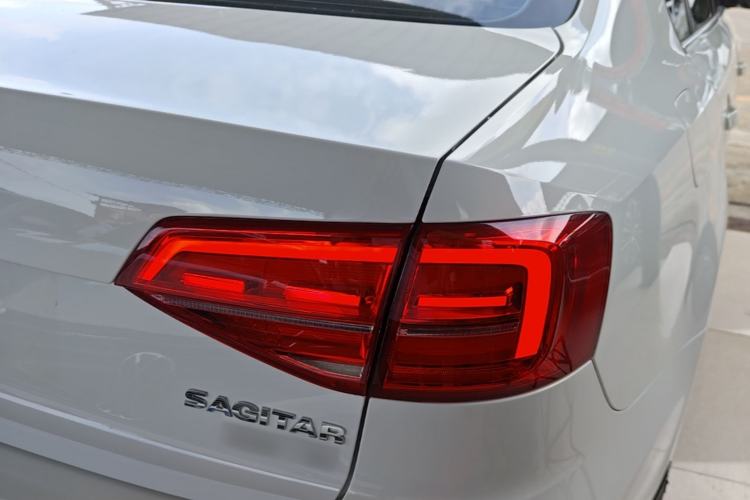 Used Volkswagen Sagitar 2017 230TSI Automatic Comfort Version Right Rear Taillight