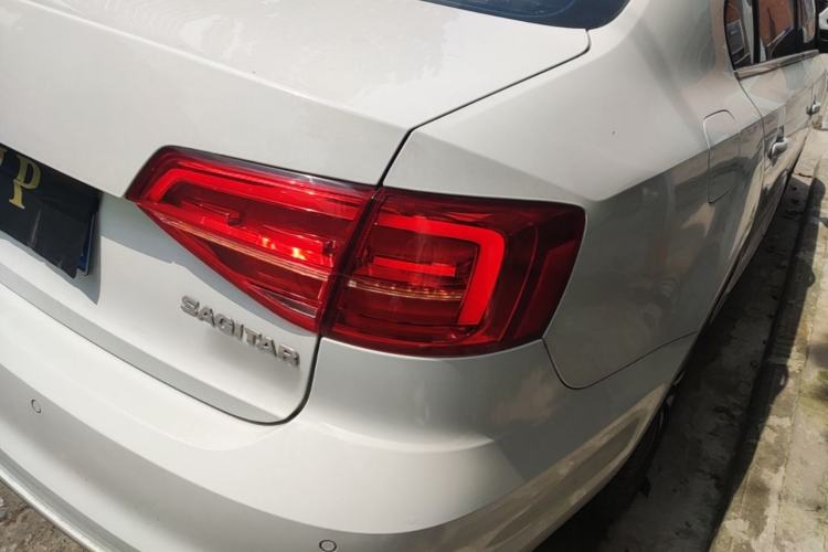 Used Volkswagen Sagitar 2017 230TSI Automatic Comfort Version Right Rear Taillight