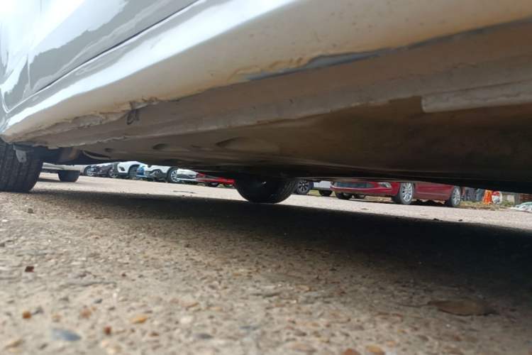 Used Volkswagen Sagitar 2017 1.6L Automatic Comfort Model Right Side Sill