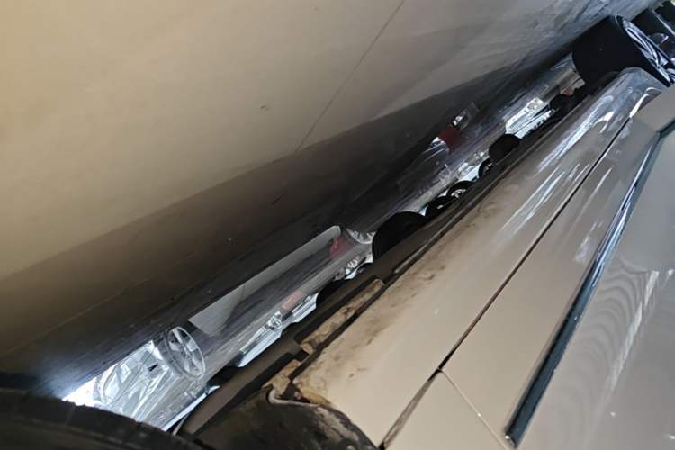 Used Volkswagen Sagitar 2017 1.6L Automatic Comfort Model Right Side Sill