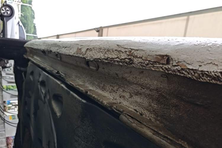 Used Volkswagen Sagitar 2017 180TSI Automatic Luxury Edition Right Side Sill