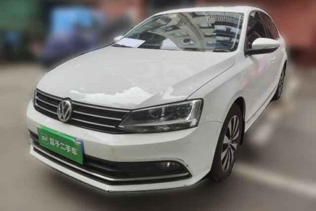 Used Volkswagen Sagitar 2017 230TSI Automatic Comfort Version