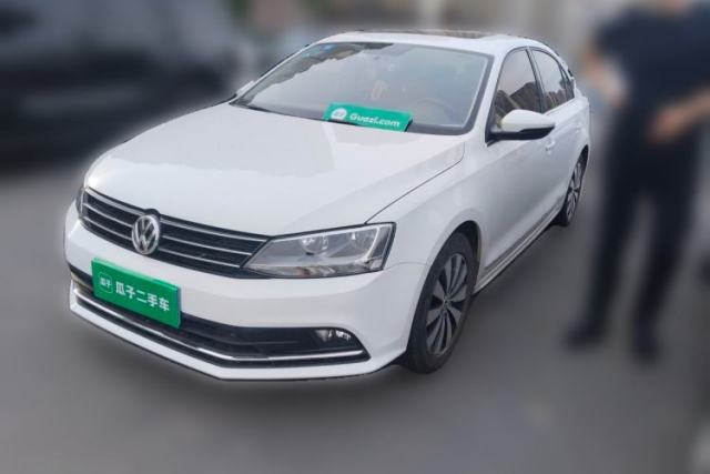 Used Volkswagen Sagitar 2017 230TSI Automatic Comfort Version