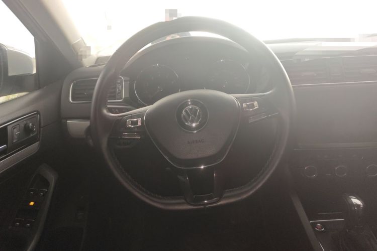 Used Volkswagen Sagitar 2017 1.6L Automatic Comfort Model Steering Wheel