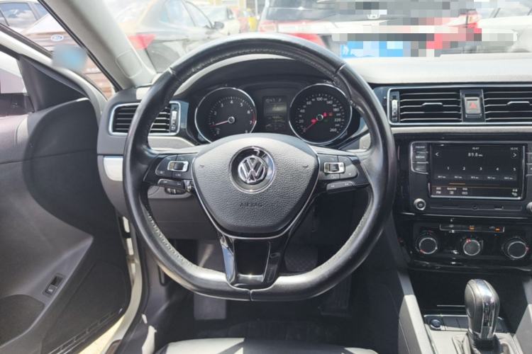Used Volkswagen Sagitar 2017 1.6L Automatic Comfort Model Steering Wheel