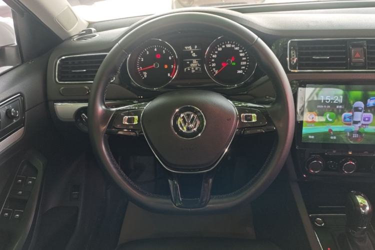 Used Volkswagen Sagitar 2017 1.6L Automatic Comfort Model Steering Wheel