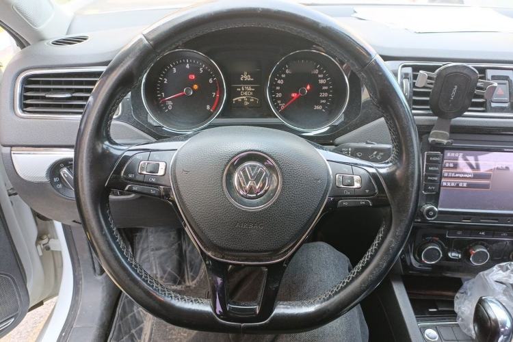 Used Volkswagen Sagitar 2017 1.6L Automatic Comfort Model Steering Wheel