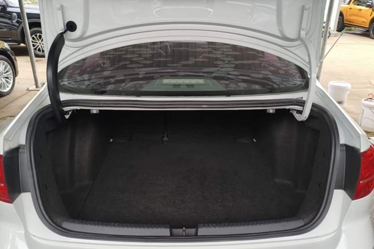 Used Volkswagen Sagitar 2017 180TSI Automatic Leading Model Trunk