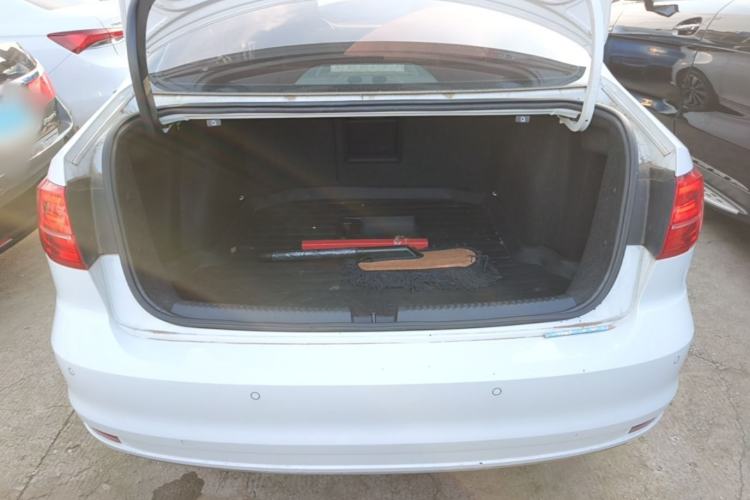 Used Volkswagen Sagitar 2017 1.6L Automatic Comfort Model Trunk