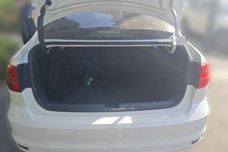 Used Volkswagen Sagitar 2017 230TSI Automatic Comfort Version Trunk
