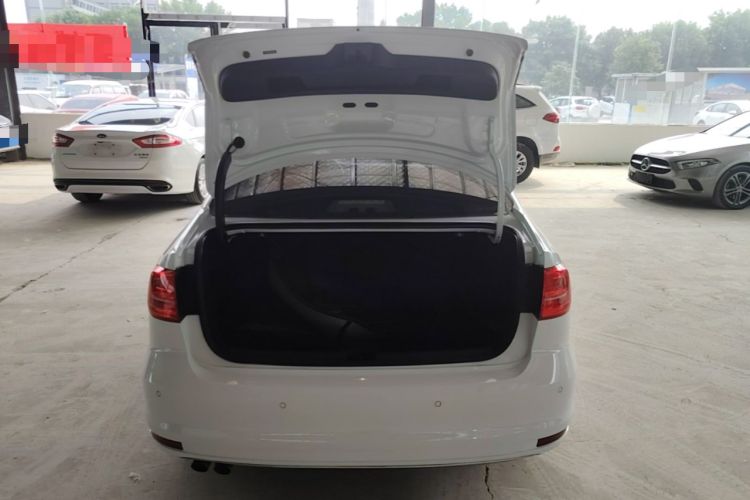 Used Volkswagen Sagitar 2017 230TSI Automatic Comfort Version Trunk