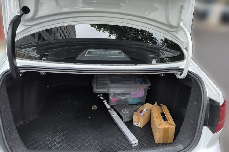 Used Volkswagen Sagitar 2017 230TSI Automatic Comfort Version Trunk