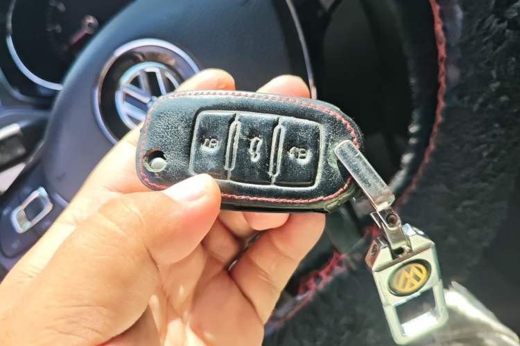 Used Volkswagen Sagitar 2017 1.6L Automatic Comfort Model Vehicle Key