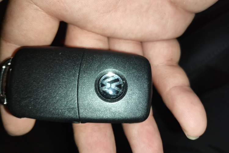 Used Volkswagen Sagitar 2017 1.6L Automatic Comfort Model Vehicle Key