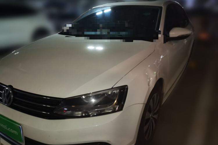 Used Volkswagen Sagitar 2017 1.6L Automatic Comfort Model Guazi used car, China used car export, Used car for sale, Used  cars, Cheapest cars for sale