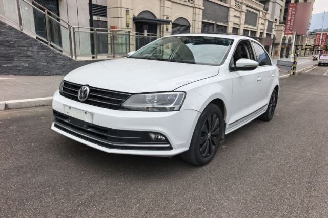Used Volkswagen Sagitar 2017 230TSI Automatic Comfort Version