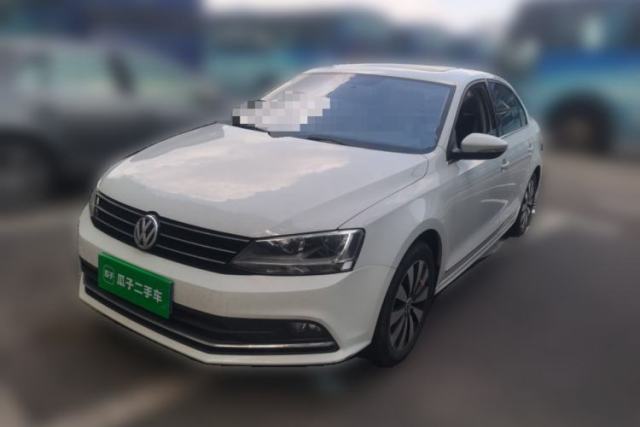 Used Volkswagen Sagitar 2017 230TSI Automatic Comfort Version