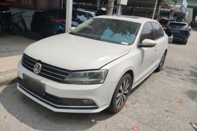Used Volkswagen Sagitar 2017 230TSI Automatic Comfort Version