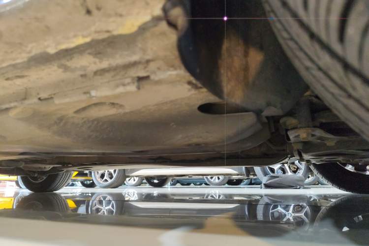 Used Volkswagen Sagitar 2017 230TSI Automatic Comfort Version Chassis Front Right