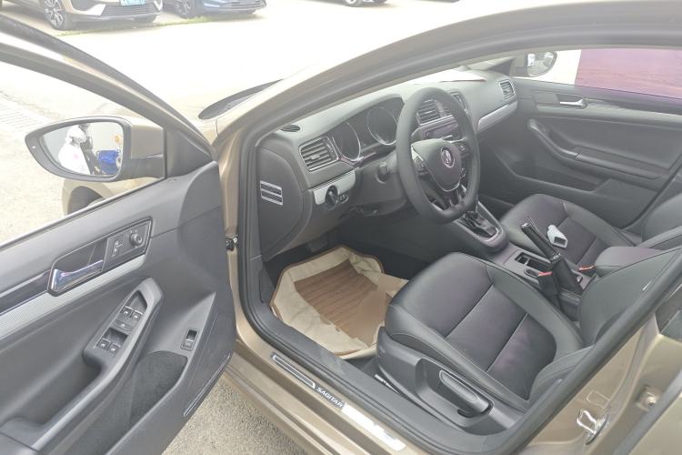 Used Volkswagen Sagitar 2017 1.6L Automatic Comfort Model Driver Seat