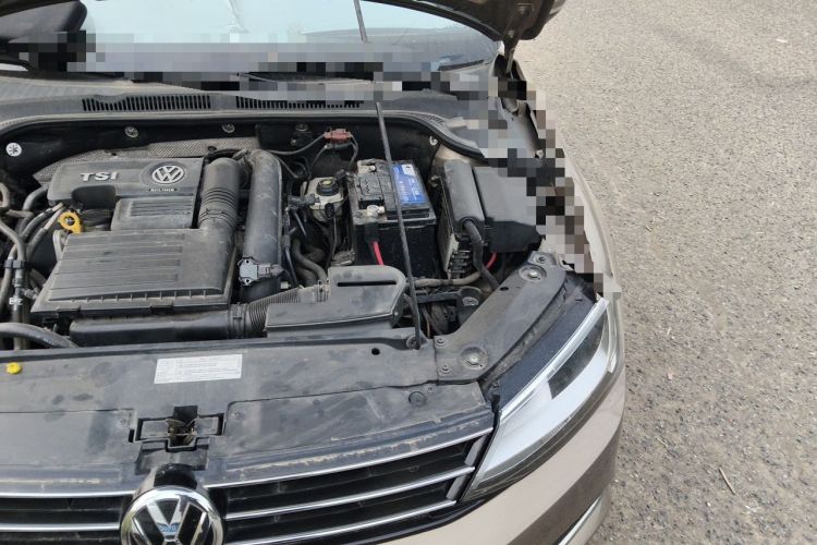 Used Volkswagen Sagitar 2017 230TSI Automatic Comfort Version Engine Bay Left