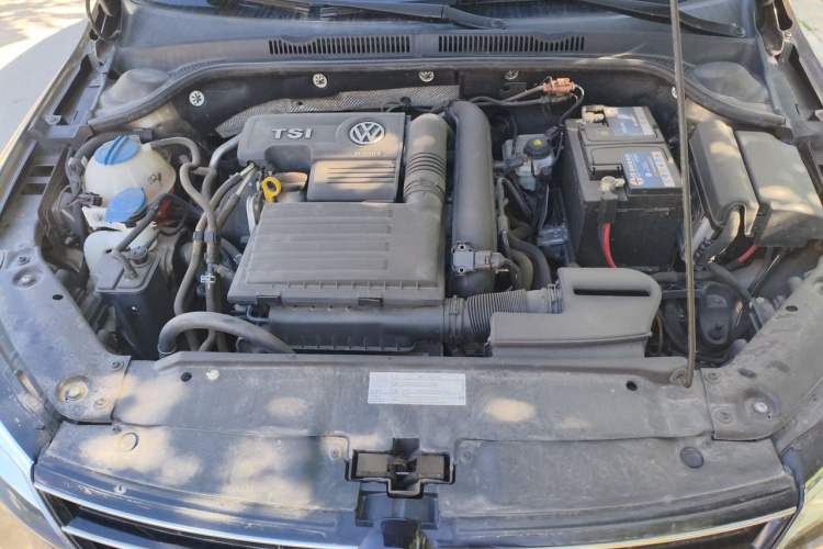 Used Volkswagen Sagitar 2017 230TSI Automatic Comfort Version Engine Bay