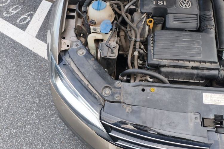 Used Volkswagen Sagitar 2017 230TSI Manual Comfort Model Engine Bay Right