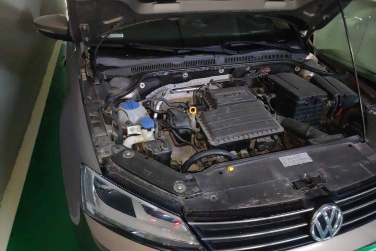 Used Volkswagen Sagitar 2017 1.6L Automatic Comfort Model Engine Bay Right