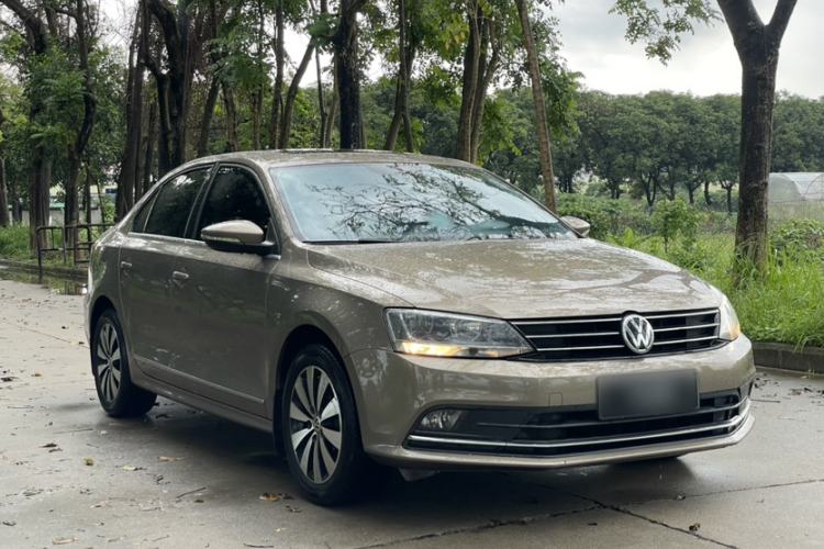 Used Volkswagen Sagitar 2017 1.6L Automatic Comfort Model Exterior 10