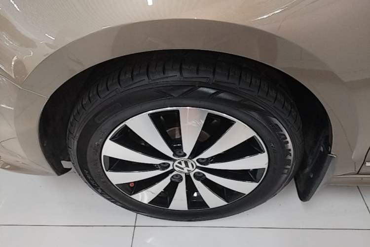 Used Volkswagen Sagitar 2017 1.6L Automatic Comfort Model Exterior 4