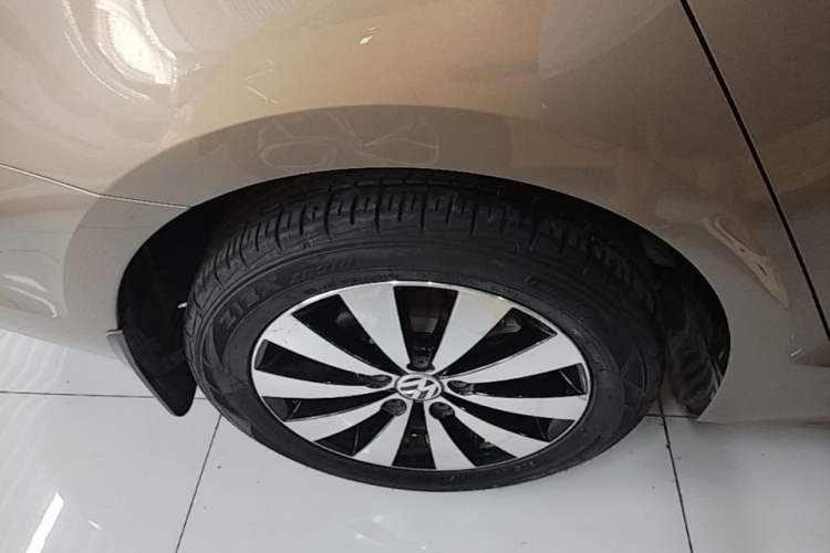 Used Volkswagen Sagitar 2017 1.6L Automatic Comfort Model Exterior 5