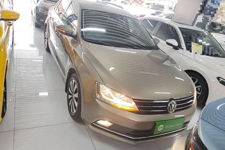 Used Volkswagen Sagitar 2017 1.6L Automatic Comfort Model Front