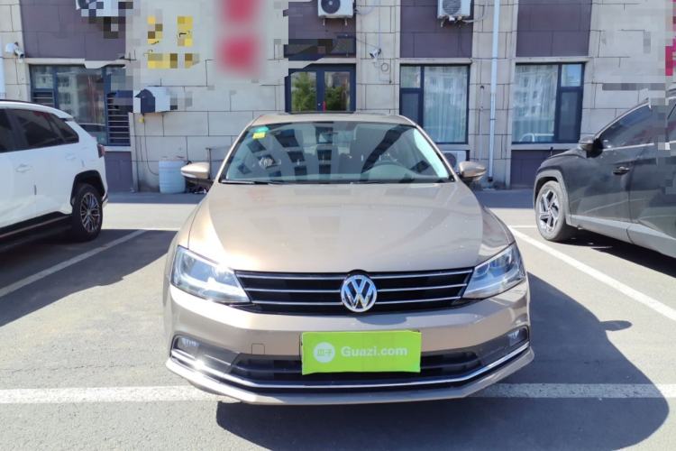 Used Volkswagen Sagitar 2017 230TSI Automatic Comfort Version Front