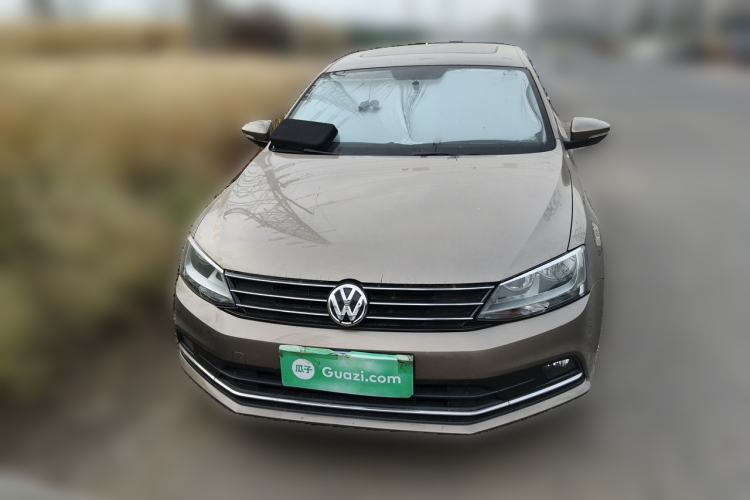 Used Volkswagen Sagitar 2017 230TSI Automatic Comfort Version Front
