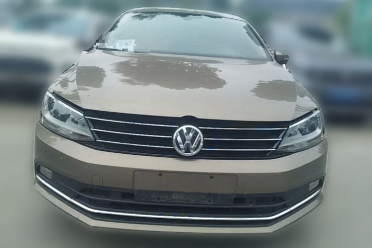 Used Volkswagen Sagitar 2017 230TSI Automatic Comfort Version Front