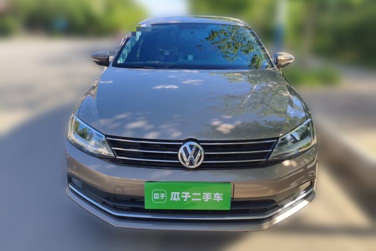 Used Volkswagen Sagitar 2017 230TSI Automatic Comfort Version Front