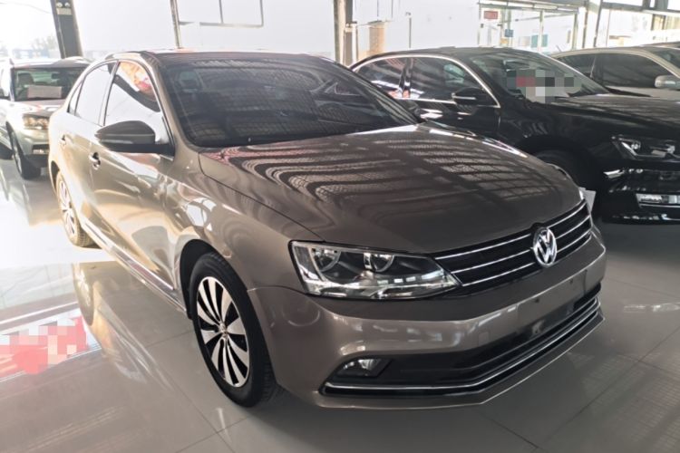 Used Volkswagen Sagitar 2017 1.6L Automatic Comfort Model Front Right 45 Deg