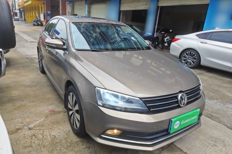 Used Volkswagen Sagitar 2017 1.6L Automatic Comfort Model Front Right 45 Deg