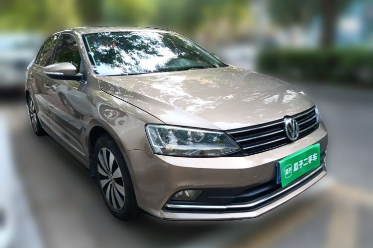 Used Volkswagen Sagitar 2017 1.6L Automatic Comfort Model Front Right 45 Deg