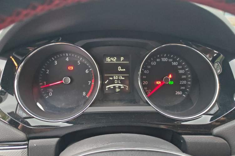 Used Volkswagen Sagitar 2017 1.6L Automatic Comfort Model Instrument Cluster