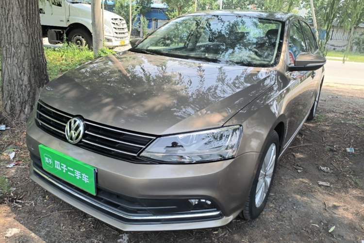 Used Volkswagen Sagitar 2017 1.6L Automatic Comfort Model Guazi used car, China used car export, Used car for sale, Used cars, Cheapest cars for sale