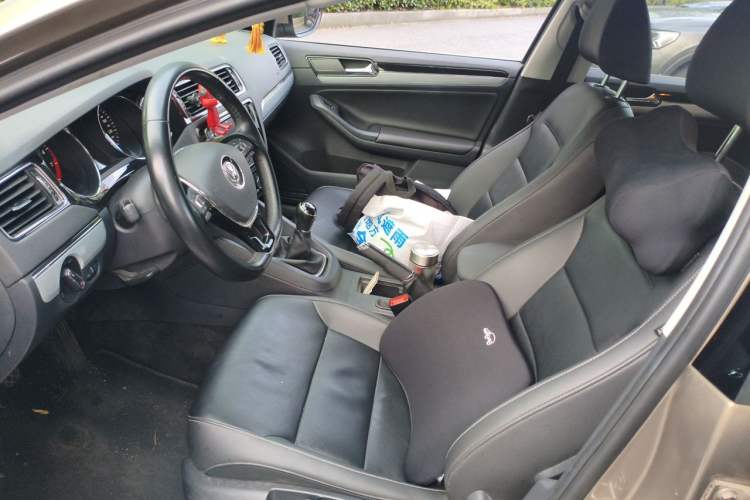 Used Volkswagen Sagitar 2017 230TSI Manual Comfort Model Left Front Seat