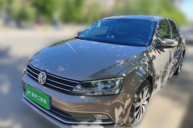 Used Volkswagen Sagitar 2017 230TSI Automatic Comfort Version