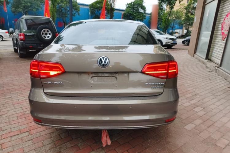 Used Volkswagen Sagitar 2017 180TSI Automatic Luxury Edition Rear