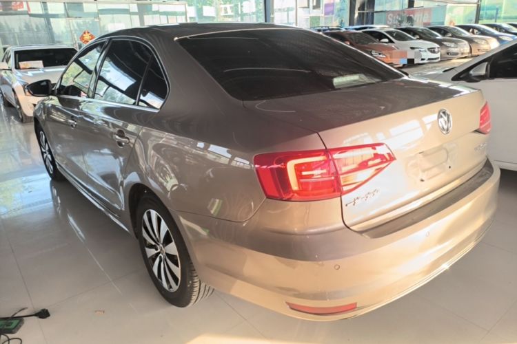 Used Volkswagen Sagitar 2017 1.6L Automatic Comfort Model Rear Left 45 Deg