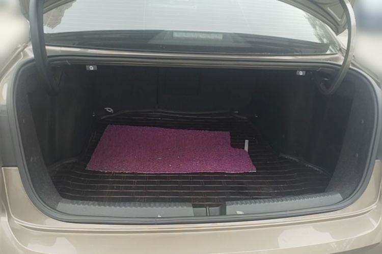 Used Volkswagen Sagitar 2017 230TSI Automatic Comfort Version Trunk
