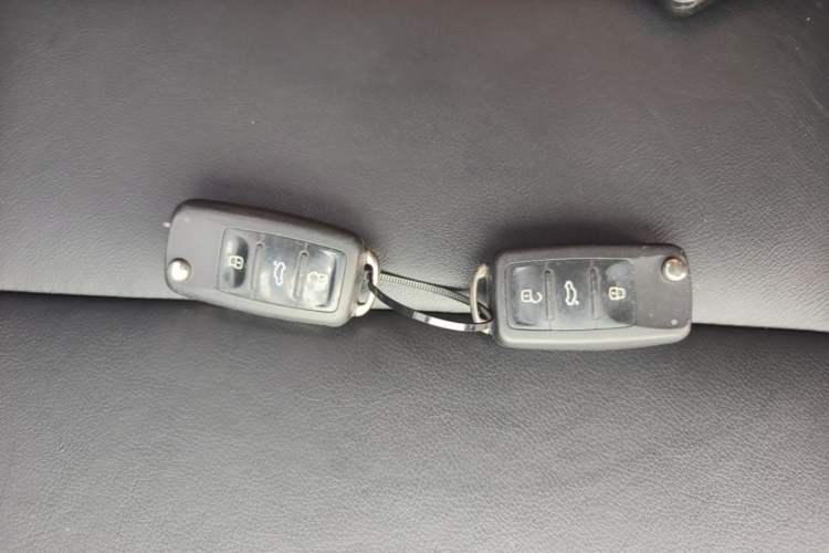 Used Volkswagen Sagitar 2017 1.6L Automatic Comfort Model Vehicle Key