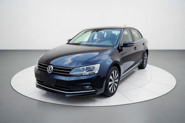 Ojetý Volkswagen Sagitar 2018 1.6L Automatic Comfort Model